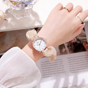 Stylish Women's watch with Water Resistant Bracelet