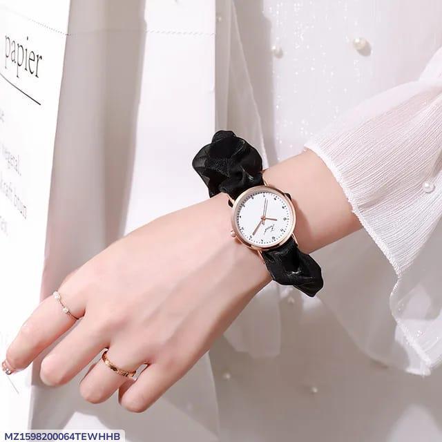 Stylish Women's watch with Water Resistant Bracelet